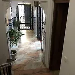 Casa Con Alma # Junto A Estacion De Trenes Y Muy Cerca Del Centro